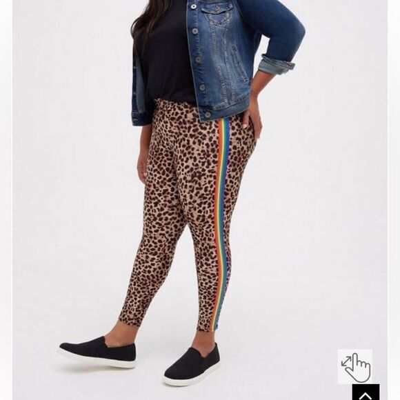 NWT Torrid Full Length Signature Waist Liquid Legging size 2X - Picture 3 of 12